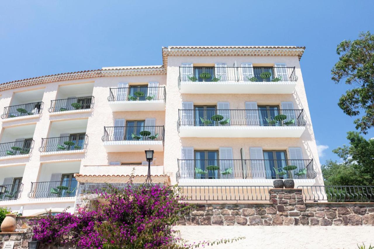 Hotel Du Parc Cavalaire Sur Mer Exteriör bild