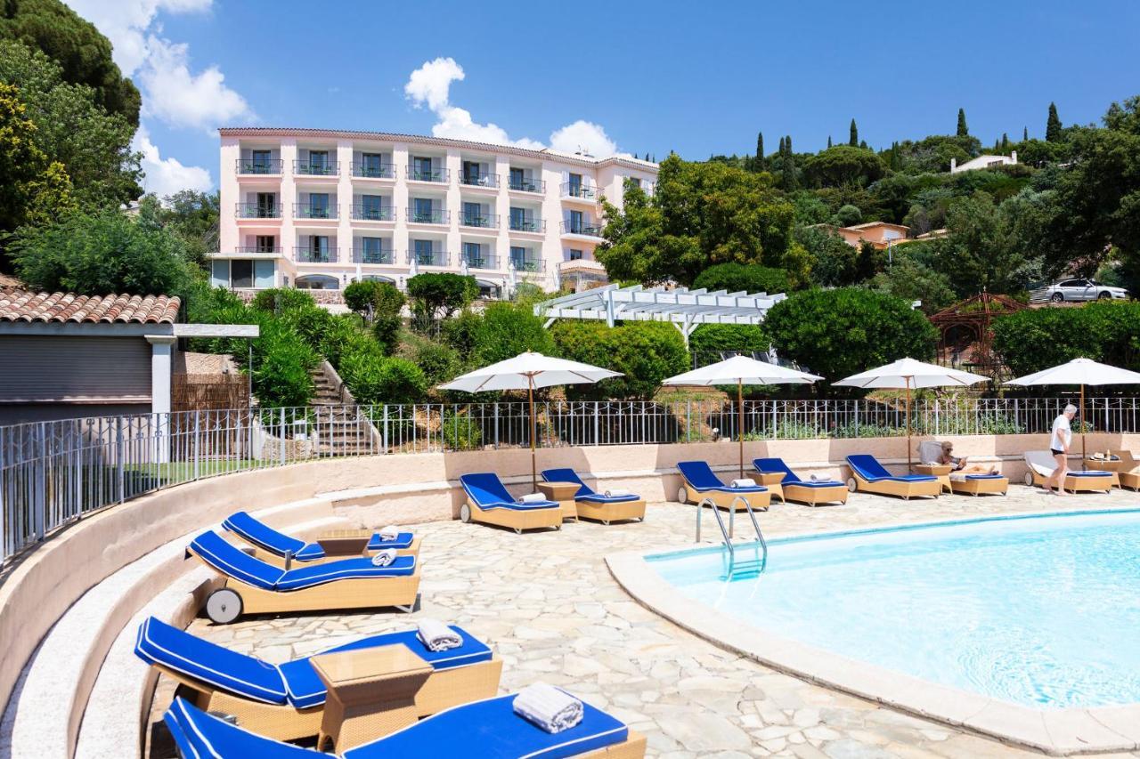 Hotel Du Parc Cavalaire Sur Mer Exteriör bild
