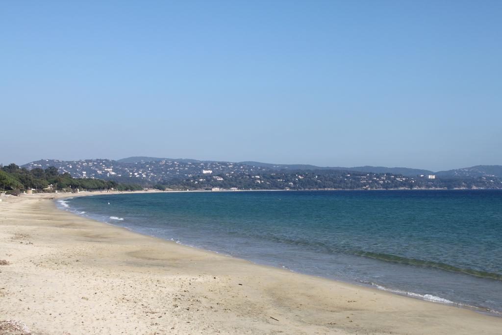 Hotel Du Parc Cavalaire Sur Mer Exteriör bild